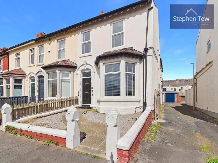 4 Bedroom Terraced House For Sale In Sherbourne Road, Blackpool, FY1