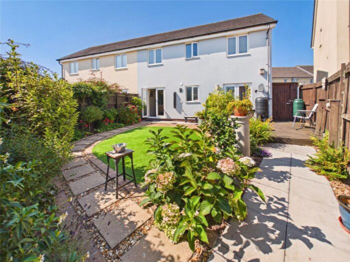 3 Bedroom Semi-Detached House For Sale In Sunningdale Drive, Hubberston, Milford Haven, Pembrokeshire, SA73