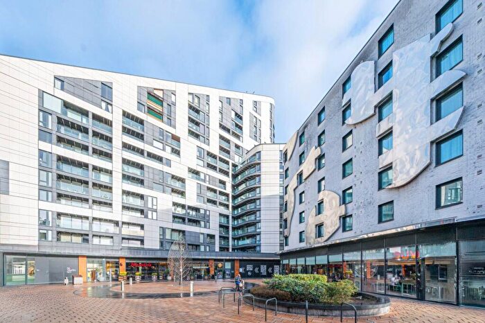 2 Bedroom Flat For Sale In Brouard Court, Bromley, Bromley, BR2