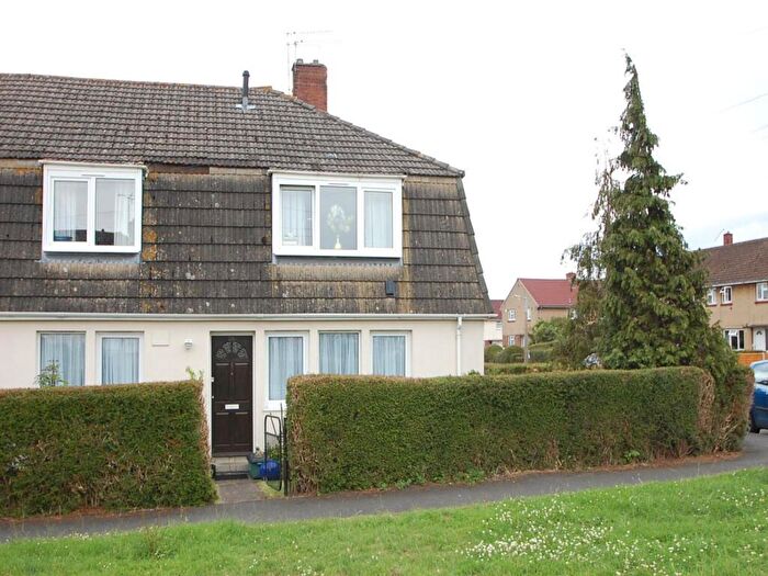 2 Bedroom Flat For Sale In Coronation Avenue, Keynsham, Bristol, BS31