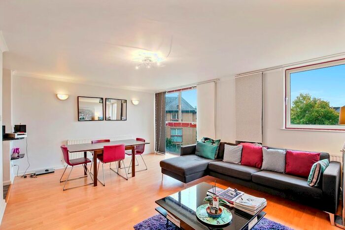 1 Bedroom Flat To Rent In Spice Court, Asher Way, Wapping, E1W