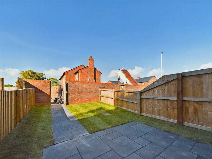 2 Bedroom Terraced House For Sale In Beeston View, Tattenhall, CH3