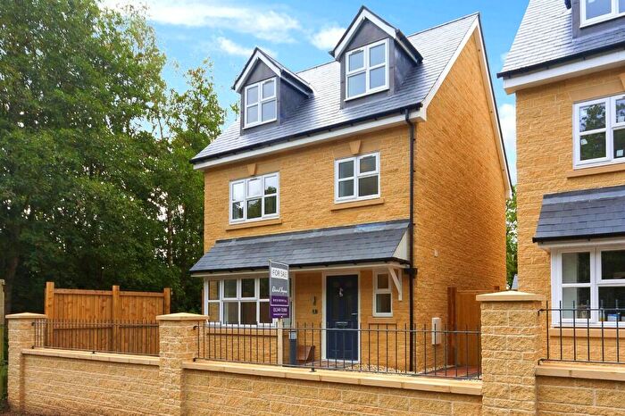 3 Bedroom Detached House To Rent In Neston Gardens, Neston, Corsham, SN13