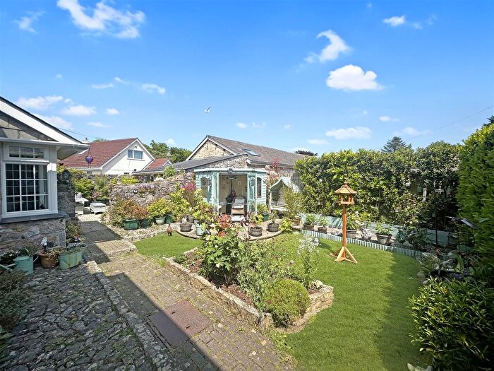 3 Bedroom Detached House For Sale In Teigngrace, Newton Abbot, TQ12