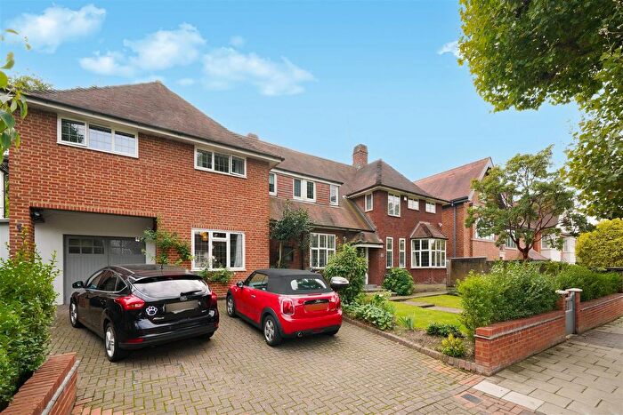 6 Bedroom Detached House For Sale In Chartfield Avenue, Putney, SW15