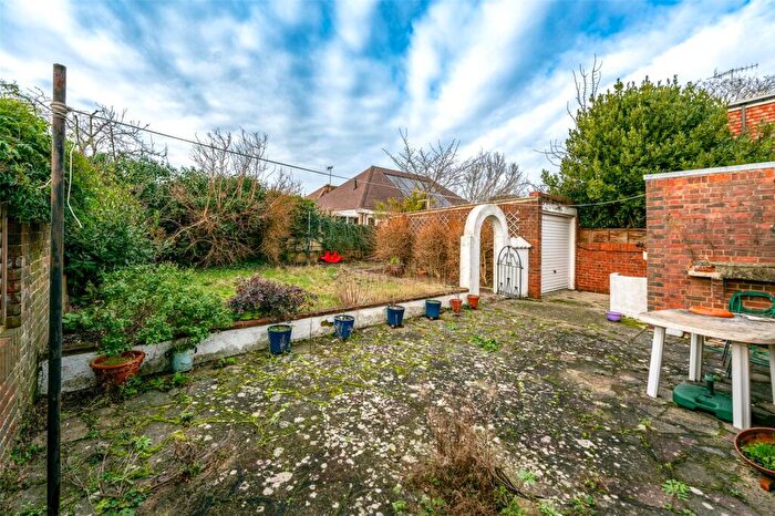 2 Bedroom Bungalow For Sale In Cranleigh Road, Worthing, West Sussex, BN14
