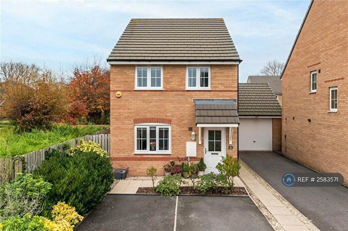 3 Bedroom Detached House To Rent In Guppy Walk, Morley, Leeds, LS27