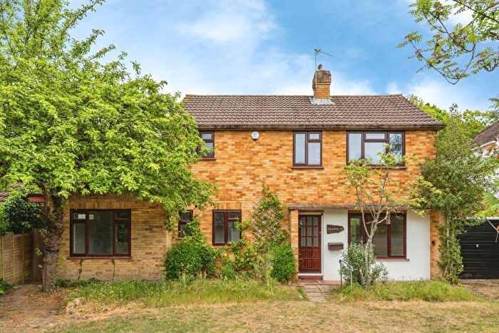 3 Bedroom Detached House To Rent In Virginia Water, Surrey, GU25