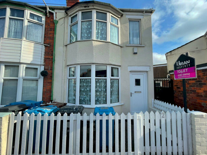 3 Bedroom Terraced House To Rent In Brecon Street, Hull, Yorkshire, HU8