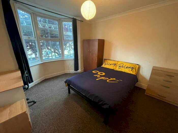 4 Bedroom Terraced House To Rent In Newmarket Road, Brighton, BN2