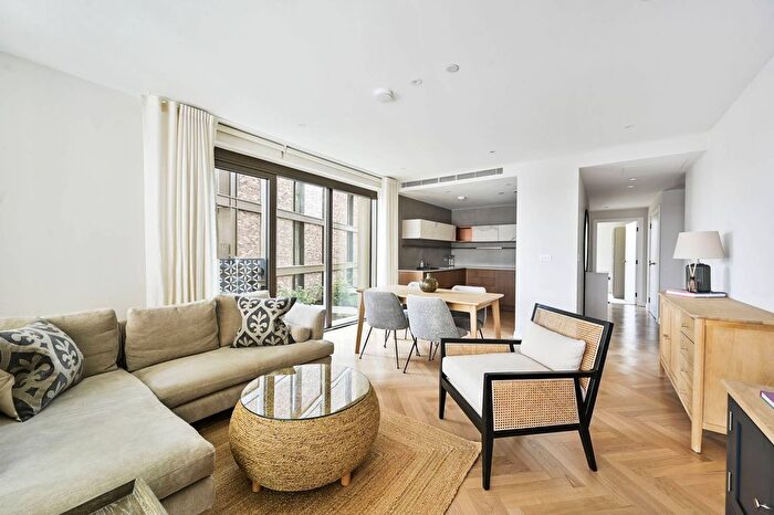 2 Bedroom Flat To Rent In Michael Road, Fulham, London, SW6