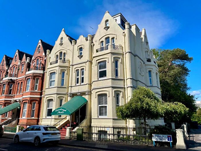 Studio For Sale In The Gainsborough, Durley Gardens, Bournemouth, Dorset, BH2