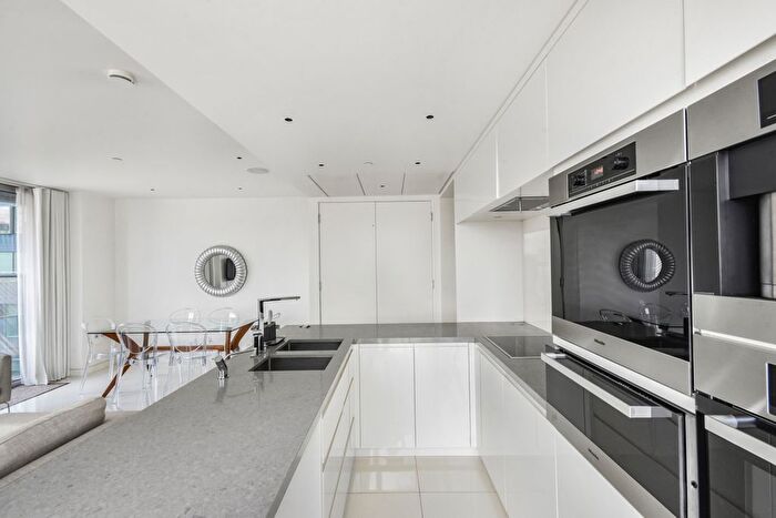 2 Bedroom Flat For Sale In Moor Lane, London, EC2Y