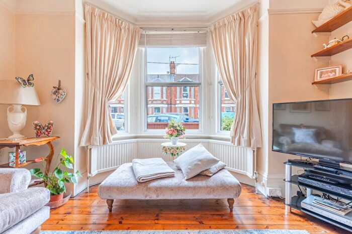 3 Bedroom Semi-Detached House For Sale In Hunstanton, PE36