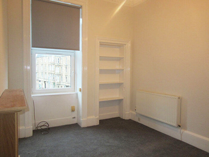 1 Bedroom Flat To Rent In Ogilvie Terrace, Shandon, Edinburgh, EH11