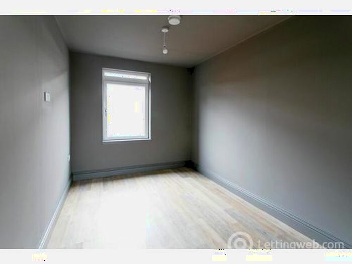 Houses to rent in Skares, KA18, East Ayrshire Council