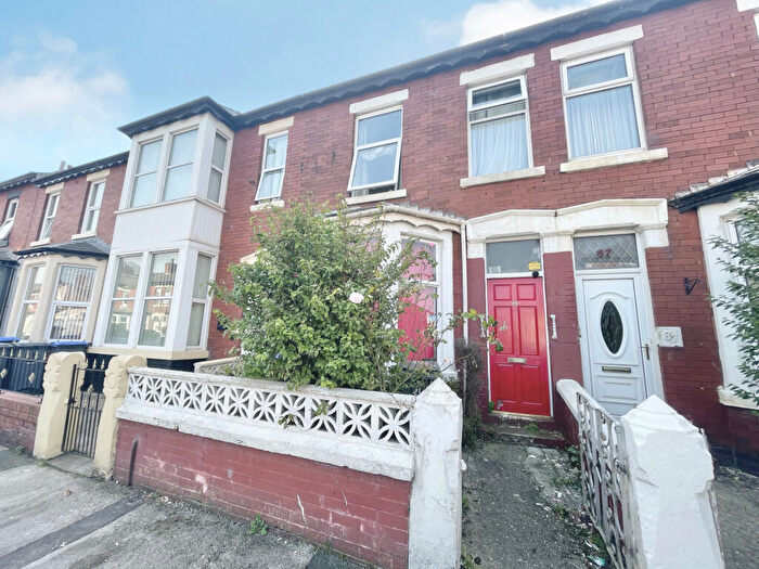 1 Bedroom Apartment For Sale In Peter Street, Blackpool, FY1