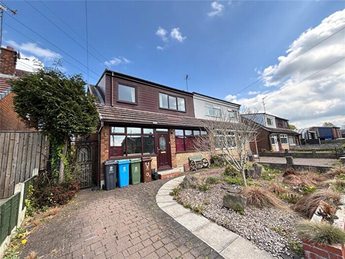 3 Bedroom Semi-Detached House To Rent In Consort Avenue, Royton, Oldham, Greater Manchester, OL2