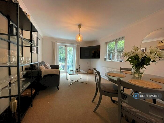2 Bedroom Flat To Rent In Upper St. Giles Street, Norwich, NR2