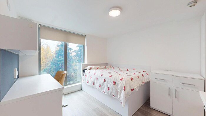 Studio To Rent In The Pavement, Popes Lane, London, W5