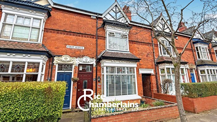 3 Bedroom Terraced House For Sale In First Avenue, Selly Park, Birmingham, B29