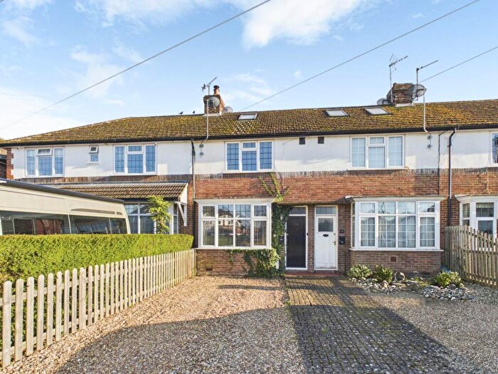 2 Bedroom Terraced House For Sale In Grenville Avenue, Wendover, HP22