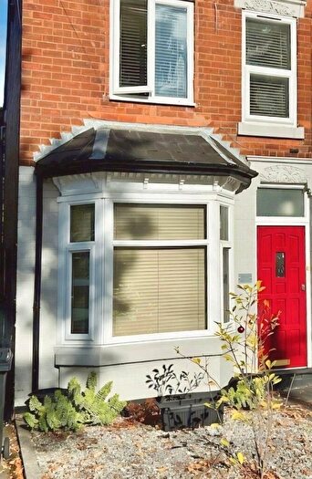 6 Bedroom Terraced House To Rent In Gristhorpe Road, Birmingham, West Midlands, B29