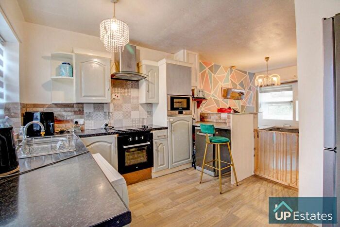 3 Bedroom Terraced House For Sale In Cardiff Close, Coventry, CV3