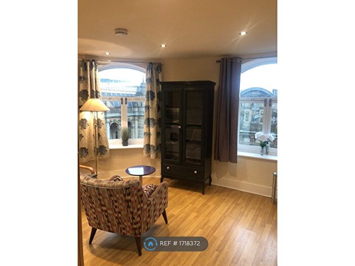 1 Bedroom Flat To Rent In Landown House, Halifax, HX1