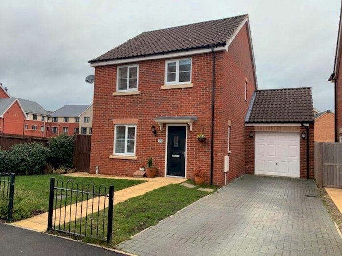 3 Bedroom Property To Rent In Almond Drive, Cringleford, Norwich, NR4