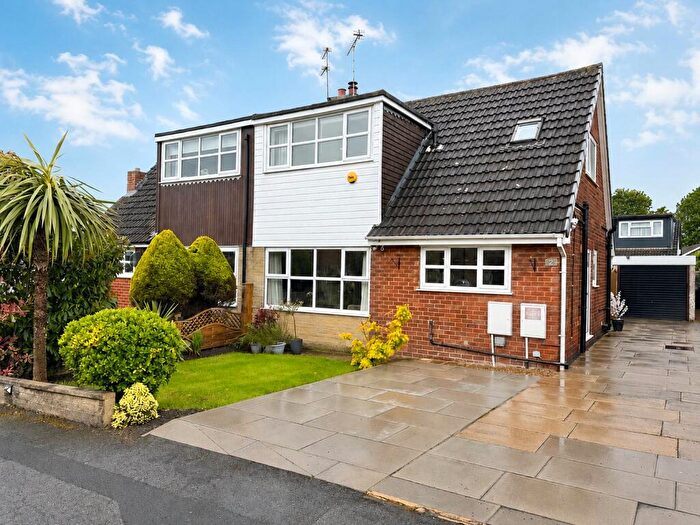 4 Bedroom Semi-Detached House For Sale In Richmondfield Crescent, Barwick In Elmet, LS15