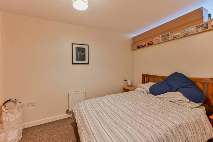 1 Bedroom Flat To Rent In Vellum Court, Walthamstow, London, E17