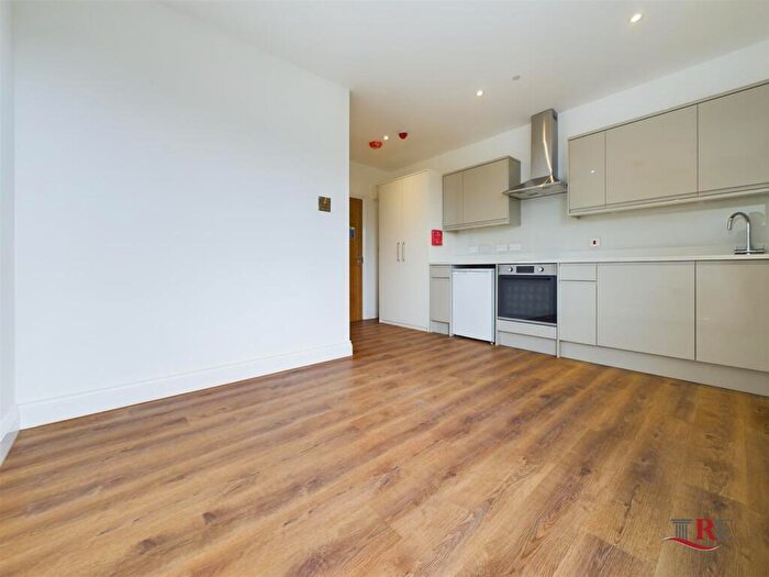 1 Bedroom Flat To Rent In Christchurch Avenue, London, NW6