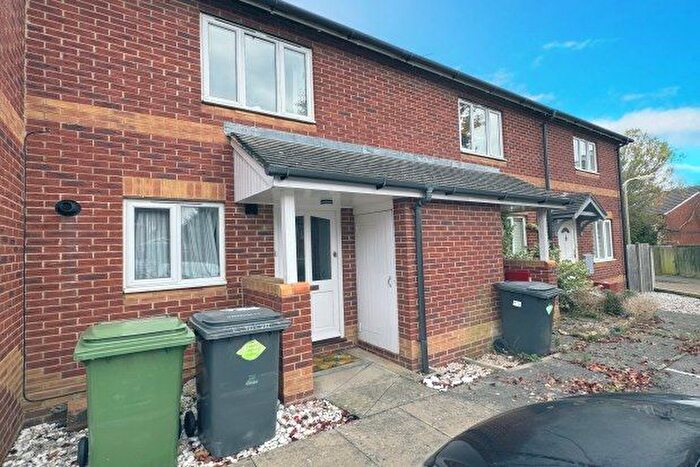 2 Bedroom Property To Rent In Angelica Way, Fareham, PO15