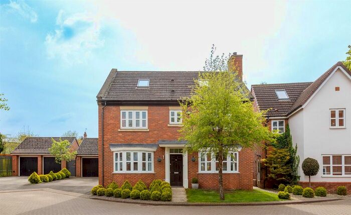 6 Bedroom Detached House For Sale In Jubilee Court, Tollerton, York, YO61