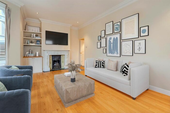2 Bedroom Flat To Rent In Elsenham Street, London SW18