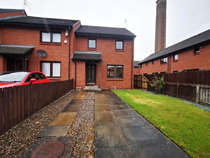 3 Bedroom Terraced House To Rent In Eastwell Road, Lochee West, Dundee, DD2