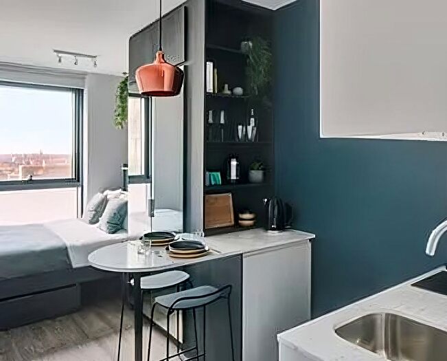 Studio To Rent In Crossharbour Plaza, London, E14