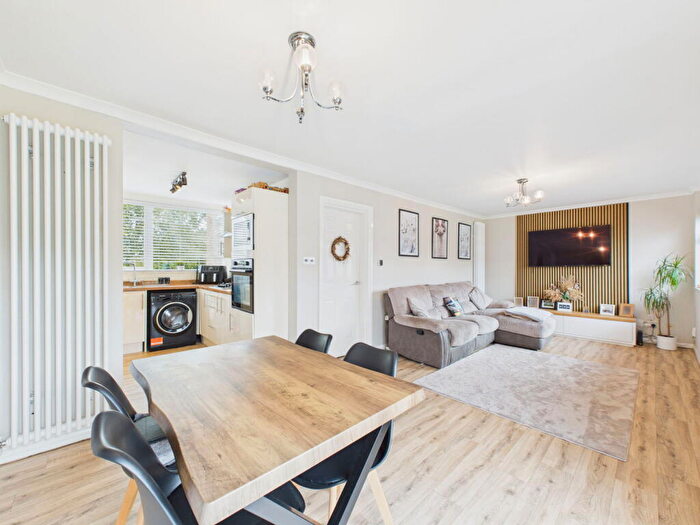 3 Bedroom Terraced House For Sale In Court Farm Road, Whitchurch, Bristol, BS14