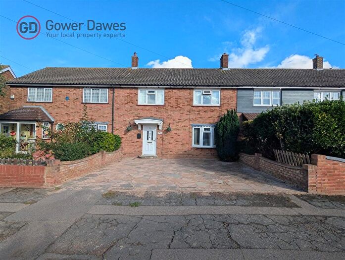 3 Bedroom Terraced House For Sale In Claudian Way, Chadwell St Mary, RM16