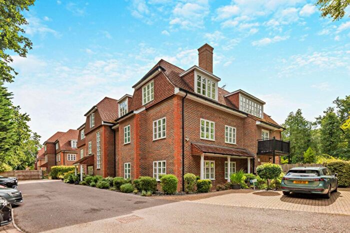 3 Bedroom Flat For Sale In Evergreen, London Road, Sunningdale, Ascot, SL5