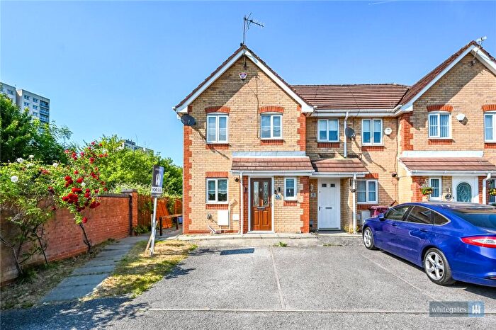 3 Bedroom End Of Terrace House For Sale In St. Aidans Grove, Liverpool, Merseyside, L36