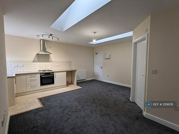 1 Bedroom Flat To Rent In Alvechurch Road, Birmingham, B31