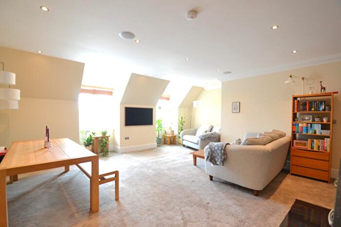 2 Bedroom Apartment To Rent In Sussex Road, Haywards Heath, RH16