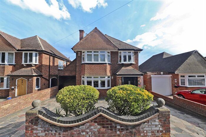 4 Bedroom Detached House For Sale In Breakspear Road South, Ickenham, UB10