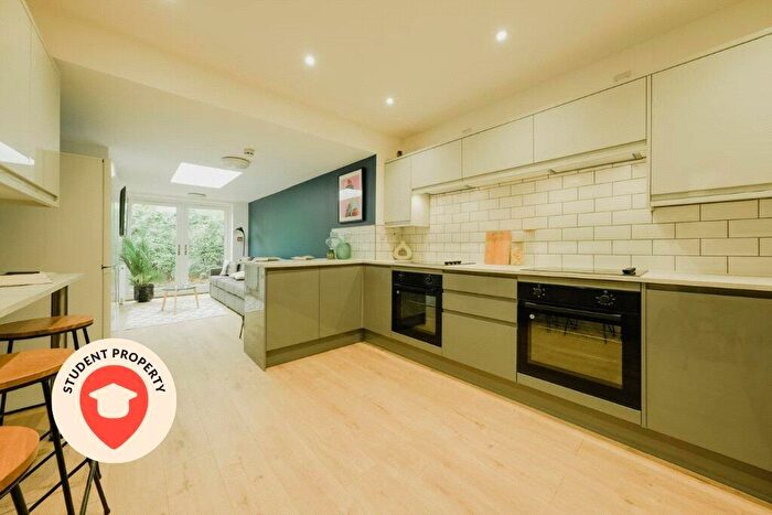 7 Bedroom Semi-Detached House To Rent In Filton Avenue, Filton, Bristol, South Gloucestershire, BS34