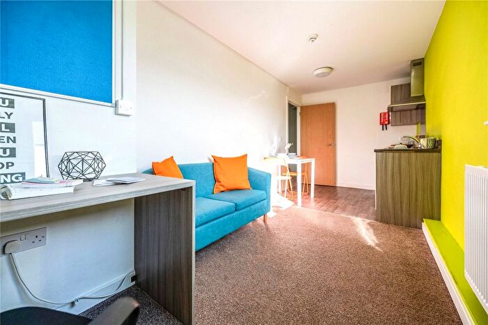 1 Bedroom Flat For Sale In Corporation Road, Middlesbrough, North Yorkshire, TS1