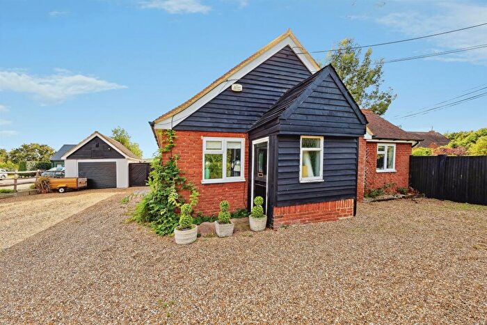 4 Bedroom Detached House For Sale In Highstreet Road, Hernhill, Faversham, ME13