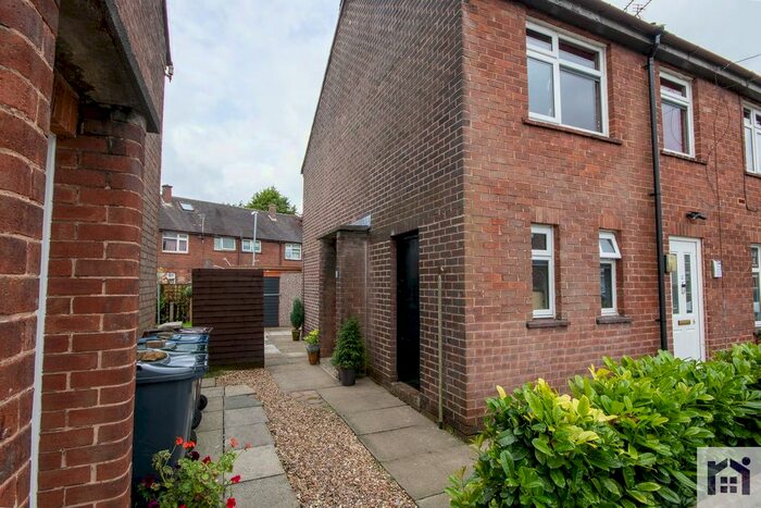2 Bedroom Flat For Sale In Mossfields, Wrightington, WN6