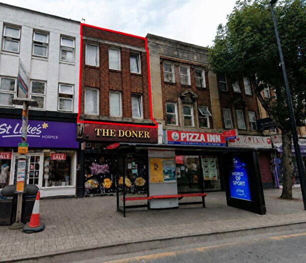 3 Bedroom Flat For Sale In A High Road, Wembley, Middlesex, HA9